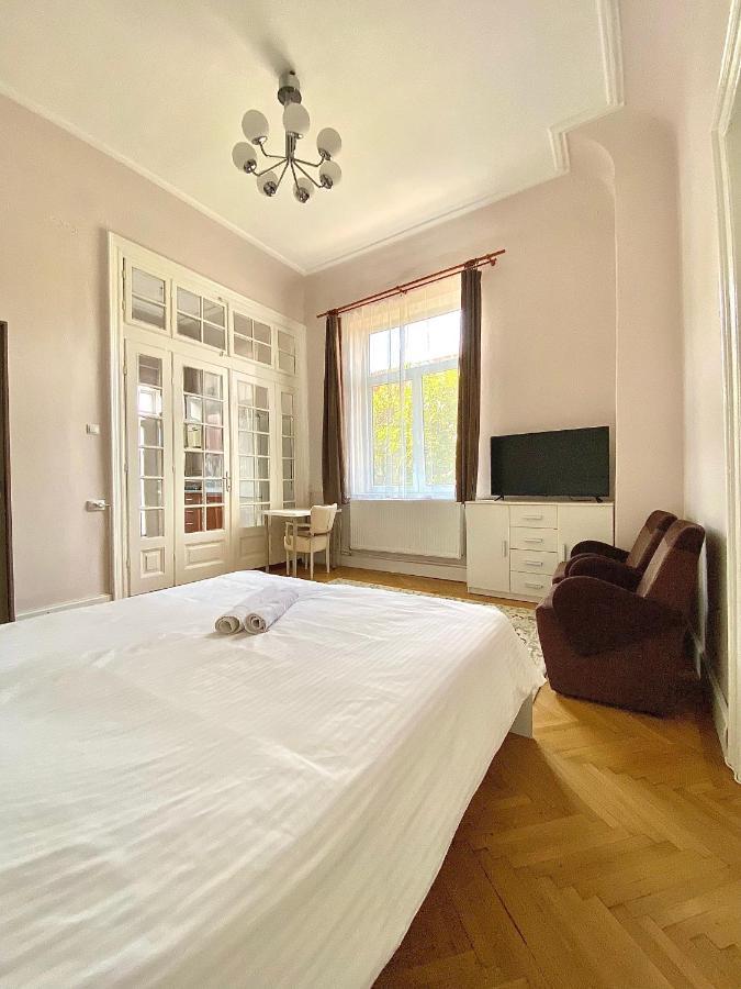 Km 0 Studio Bukareszt Zewnętrze zdjęcie